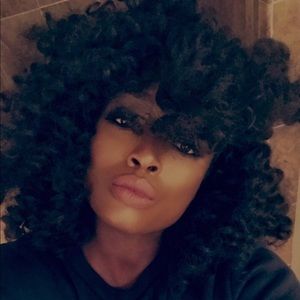 Meet your Posher, Nathalie